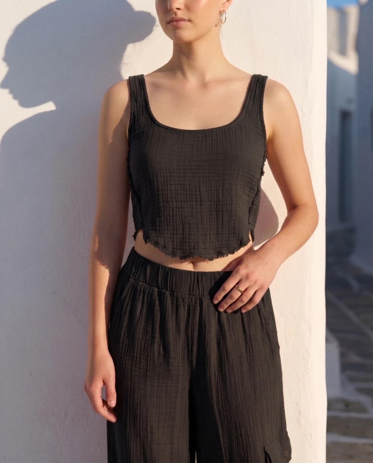 Müslin Crop — #0f0f0f